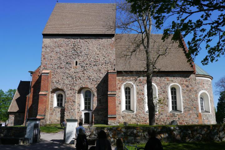 Private Day Tour to Uppsala and Old Uppsala burrial site Image 1