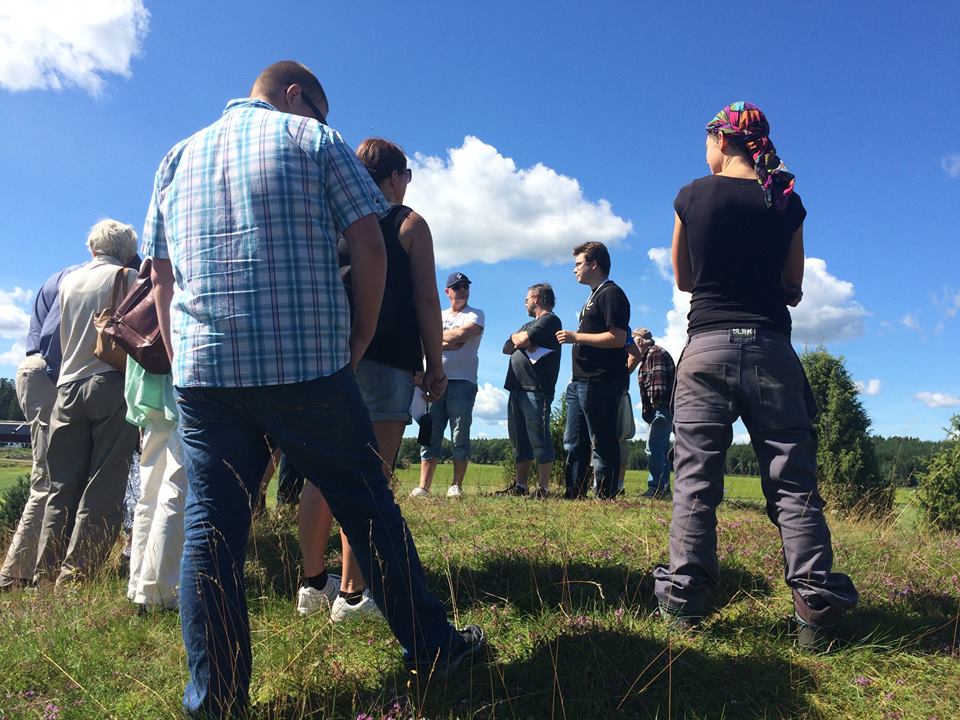 Vada-burial-mounds-tour group tour at Vada burrial mounds