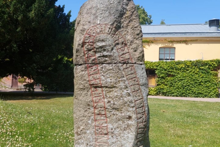 a stone building